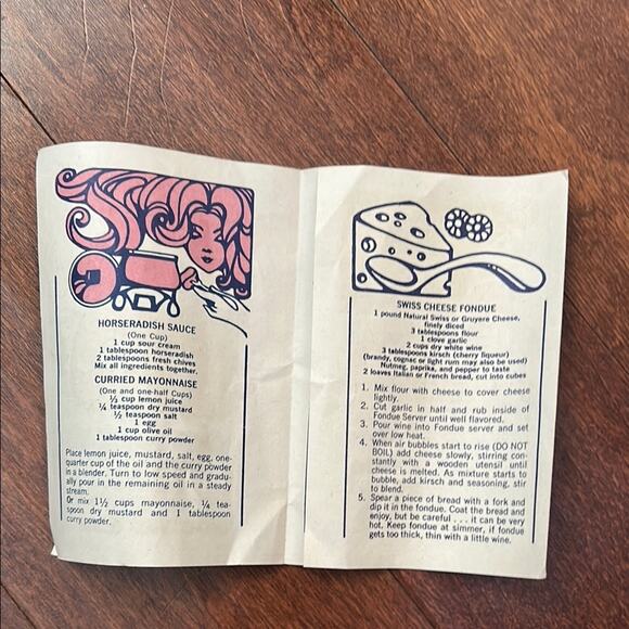 Vintage Green Fondue Set with Wood and Stainless Forks - Picture 3 of 16